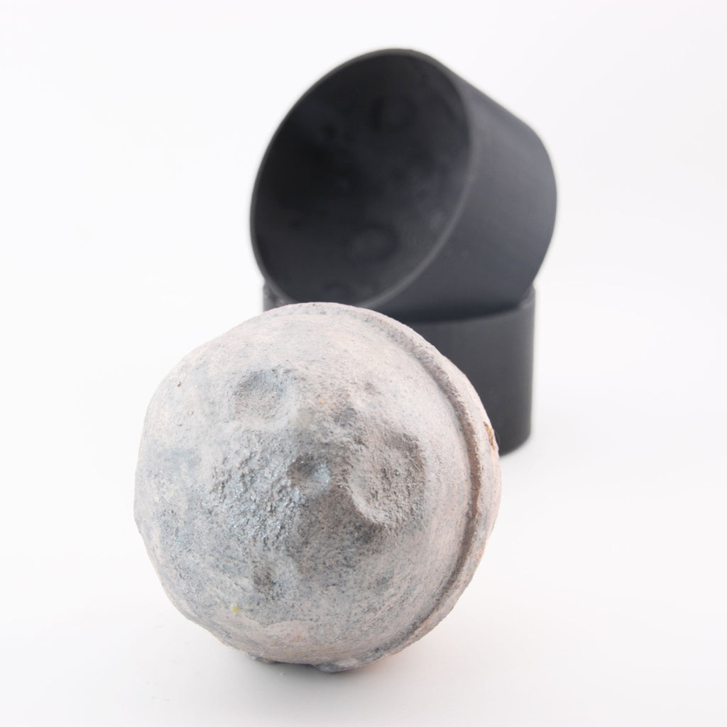 3D Moon Bath Bomb Mold - The Bath Time