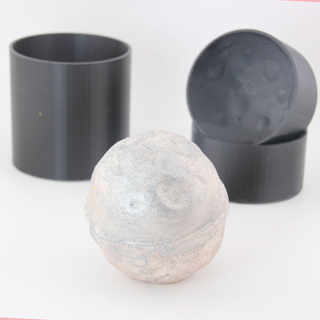 3D Moon Bath Bomb Mold - The Bath Time